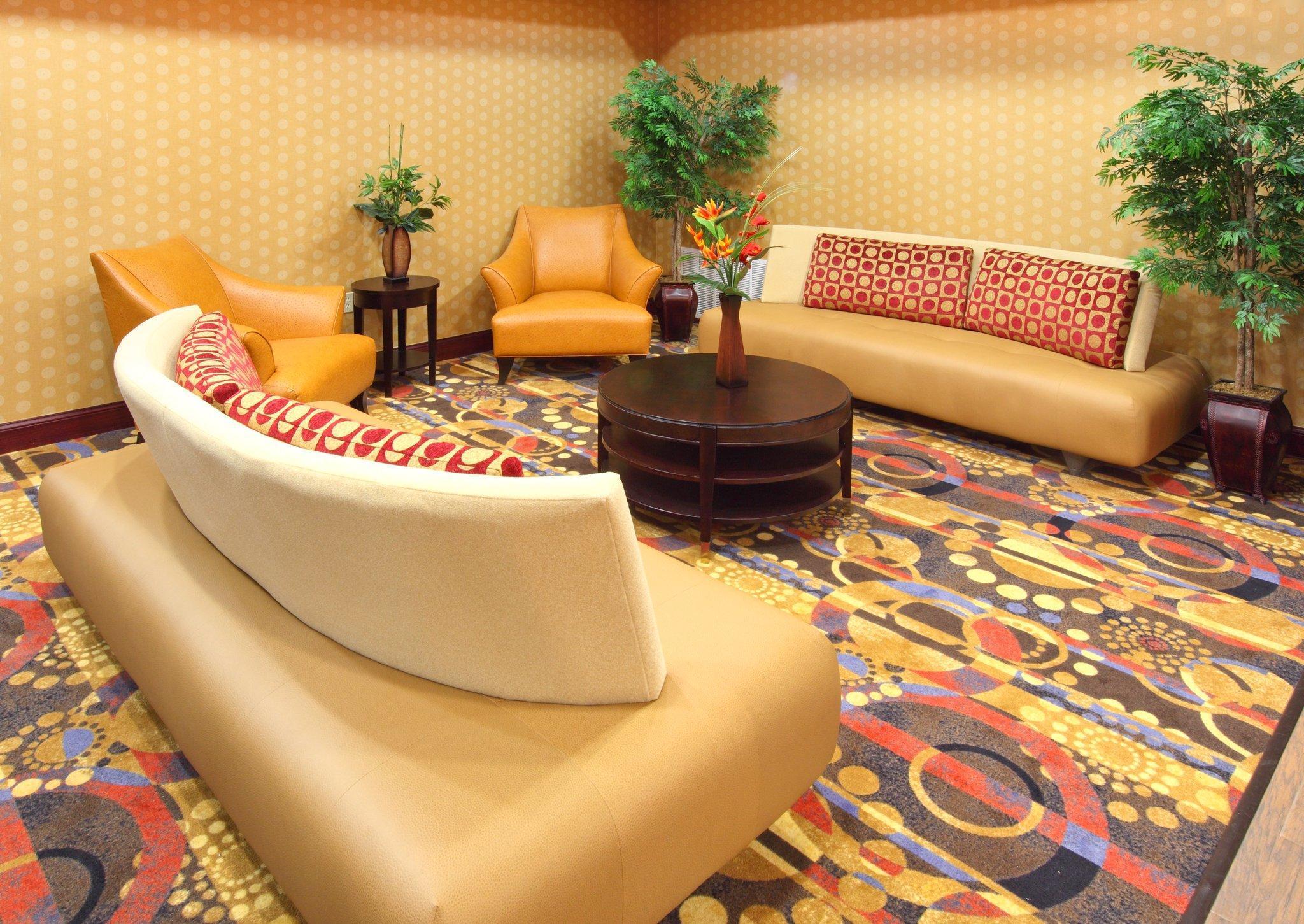Holiday Inn Express & Suites Van Buren-Fort Smith Area, An Ihg Hotel מראה חיצוני תמונה