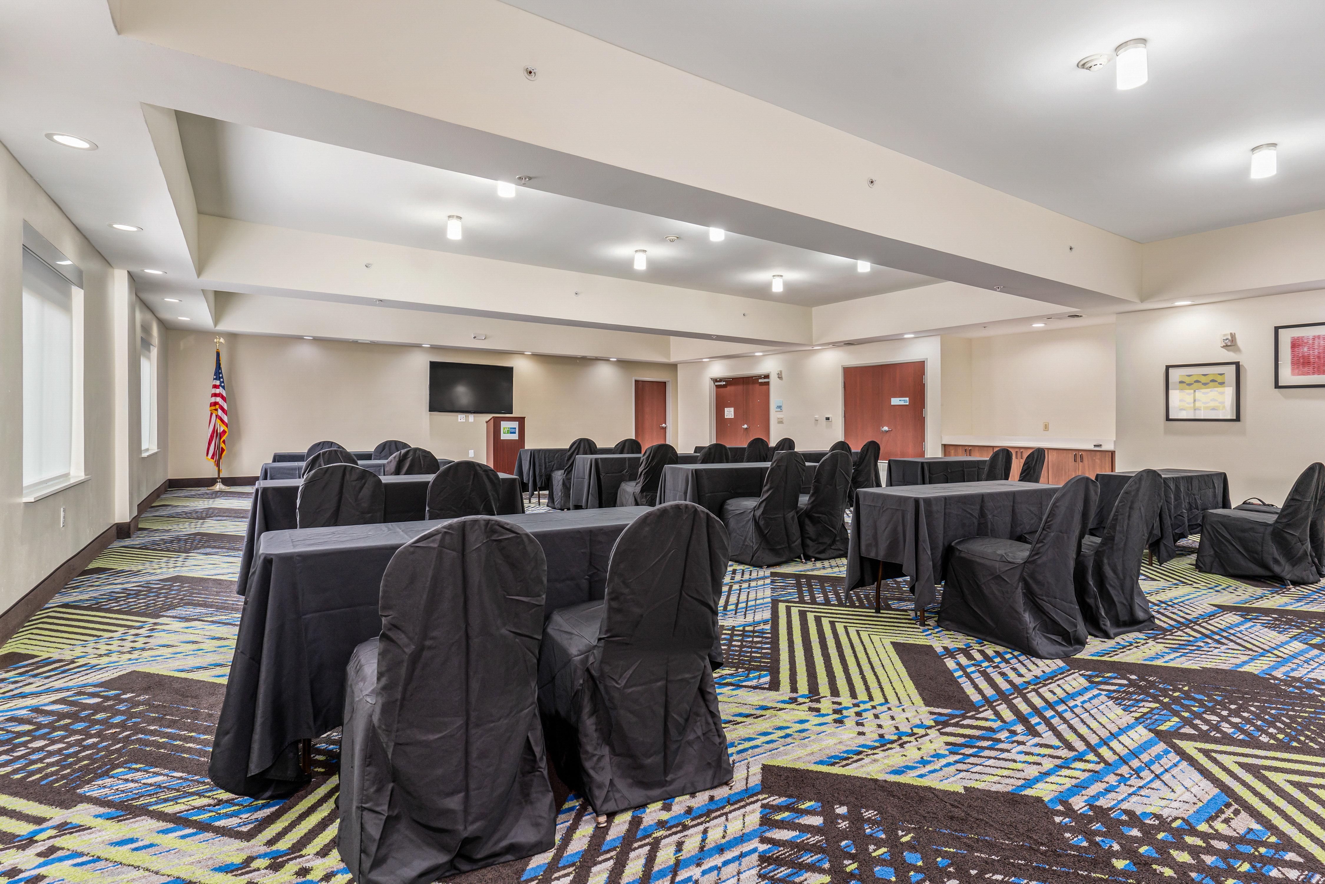 Holiday Inn Express & Suites Van Buren-Fort Smith Area, An Ihg Hotel מראה חיצוני תמונה