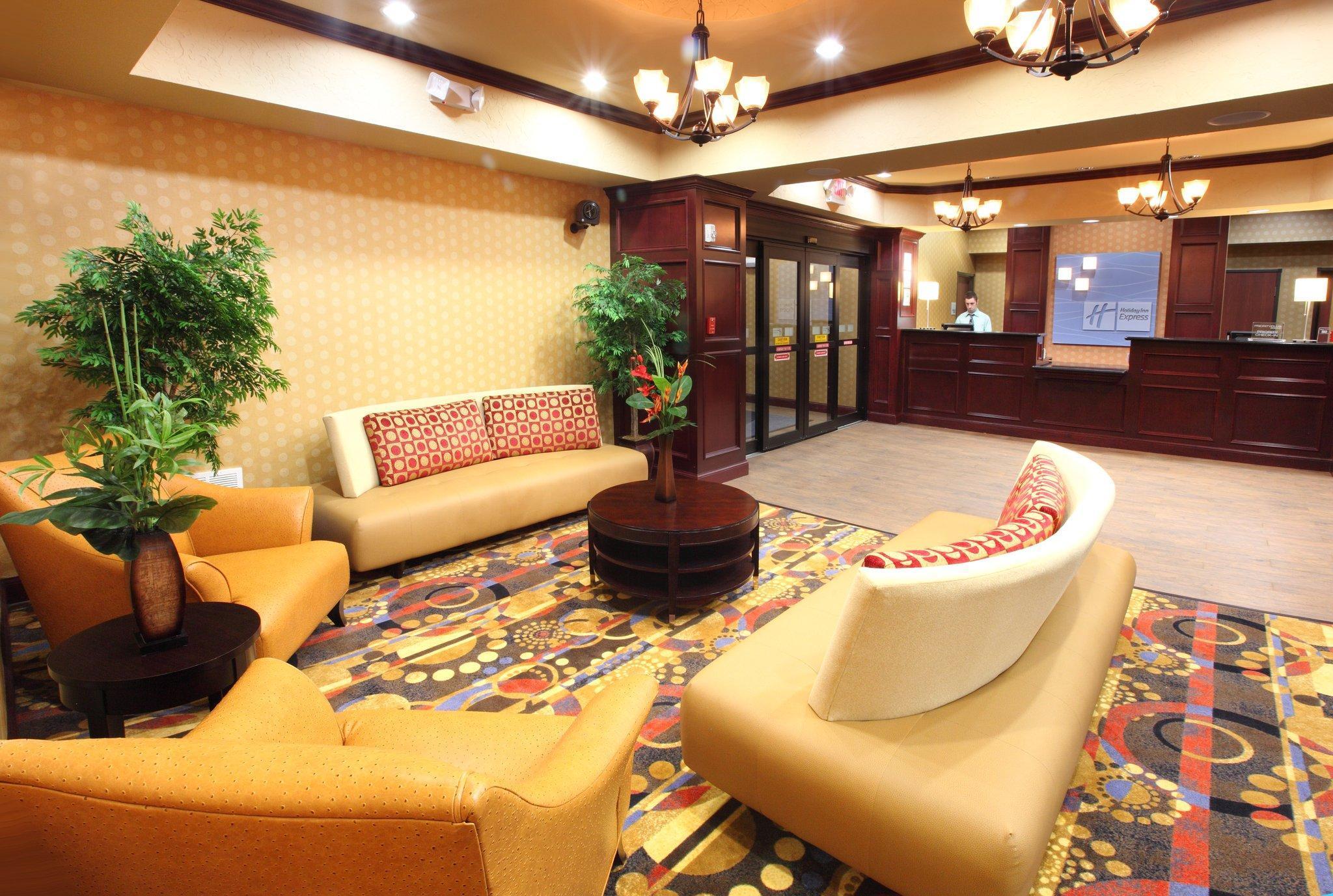 Holiday Inn Express & Suites Van Buren-Fort Smith Area, An Ihg Hotel מראה חיצוני תמונה