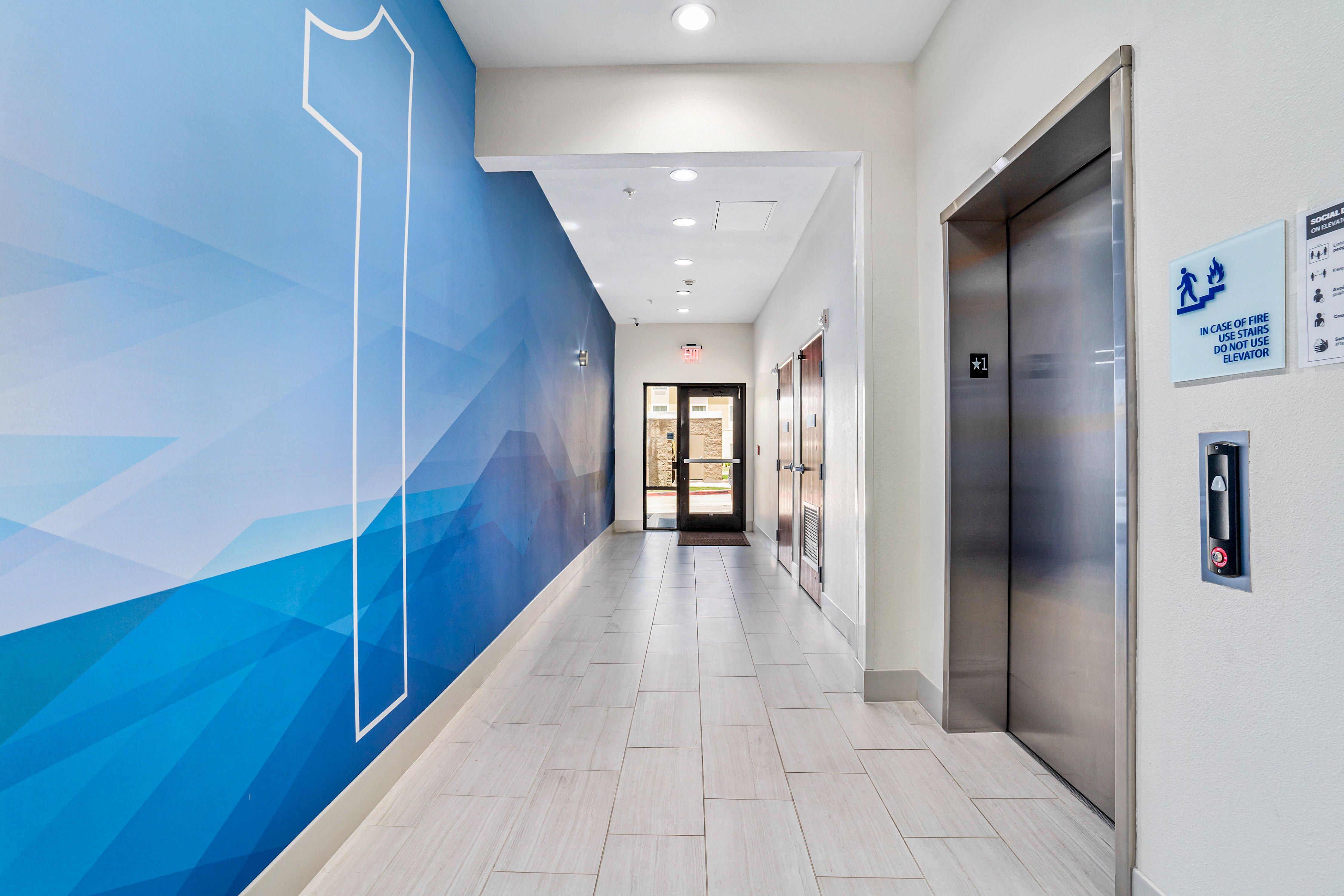 Holiday Inn Express & Suites Van Buren-Fort Smith Area, An Ihg Hotel מראה חיצוני תמונה