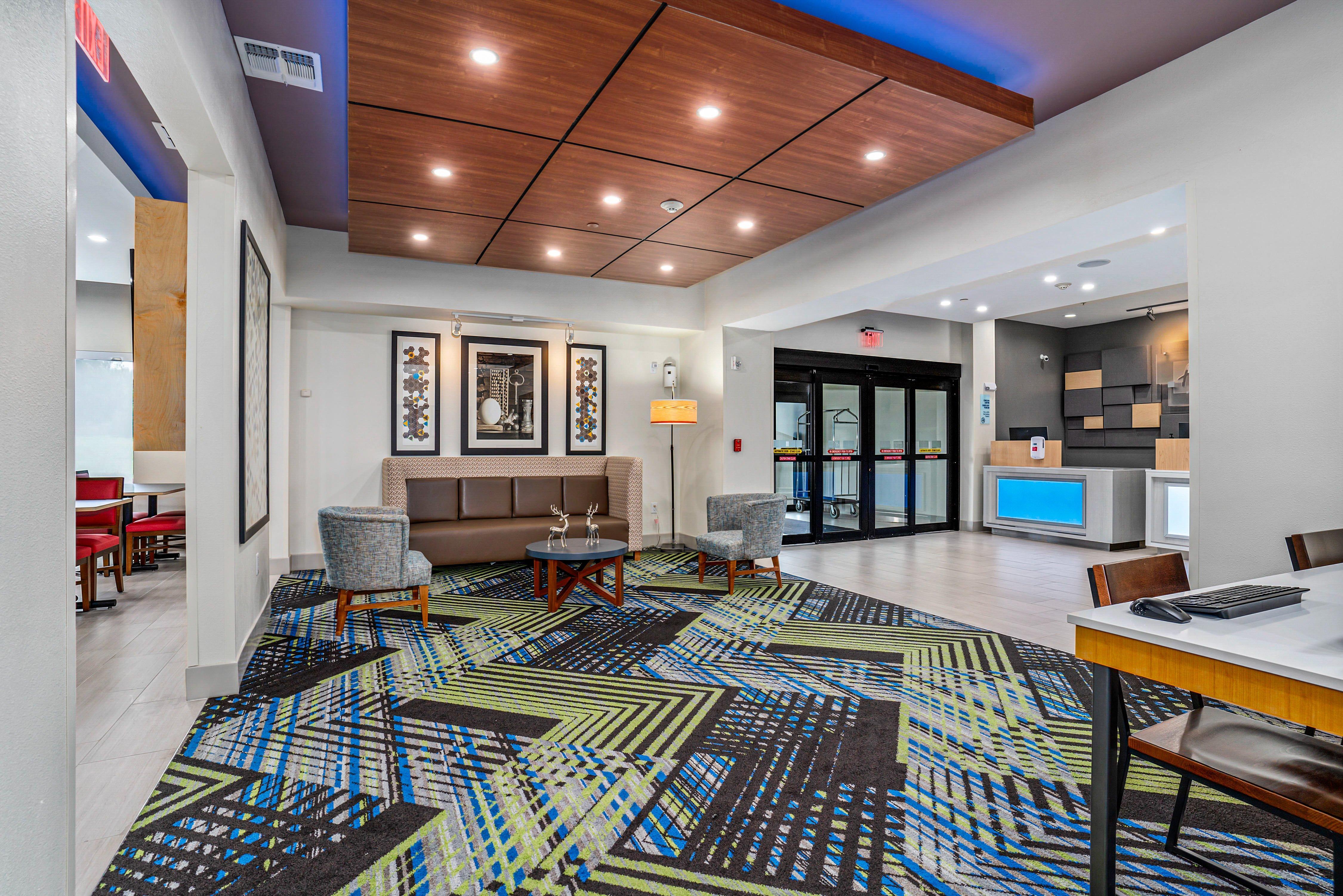 Holiday Inn Express & Suites Van Buren-Fort Smith Area, An Ihg Hotel מראה חיצוני תמונה